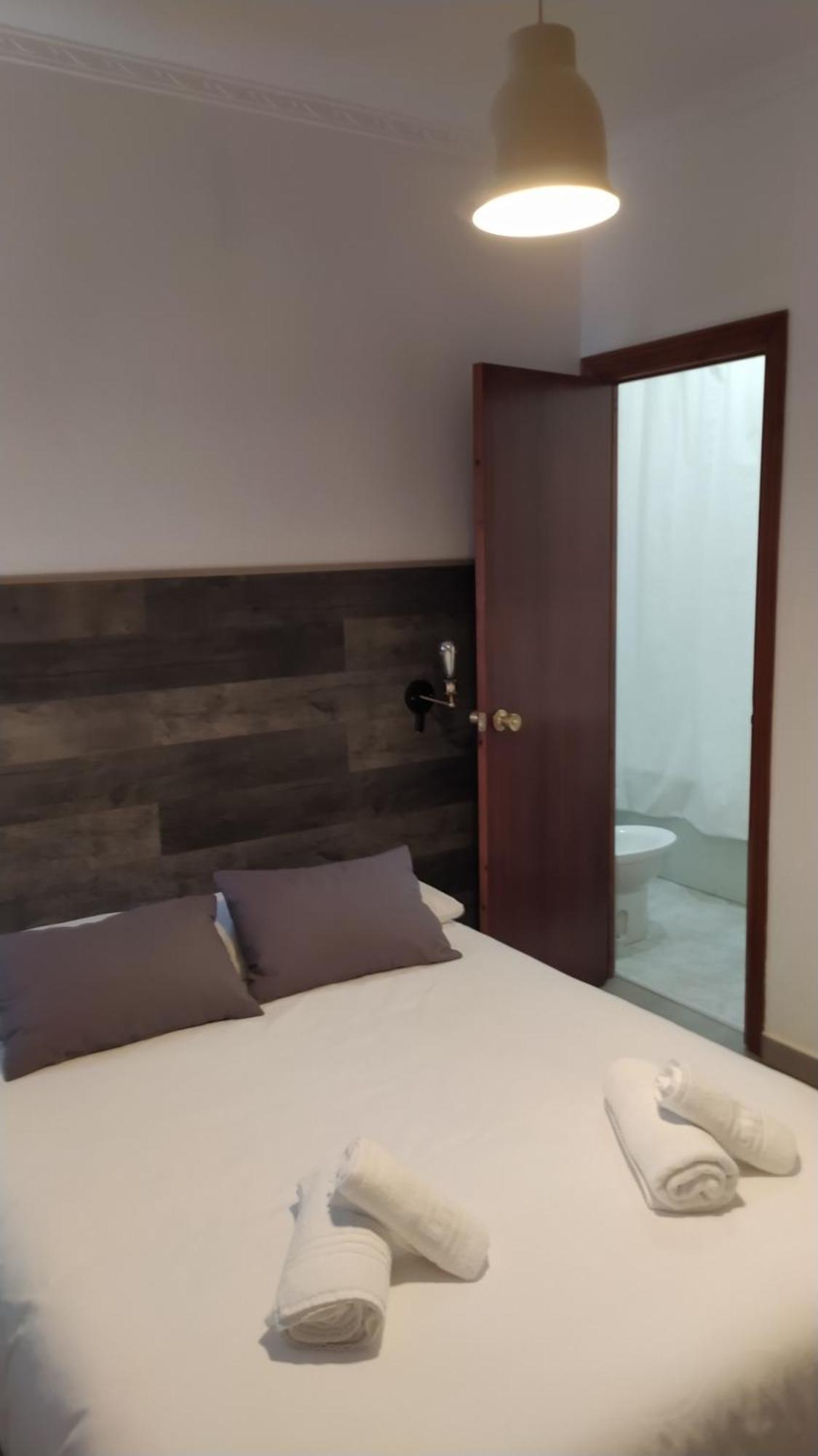 Hostal El Pinar 蒙地卡罗 外观 照片