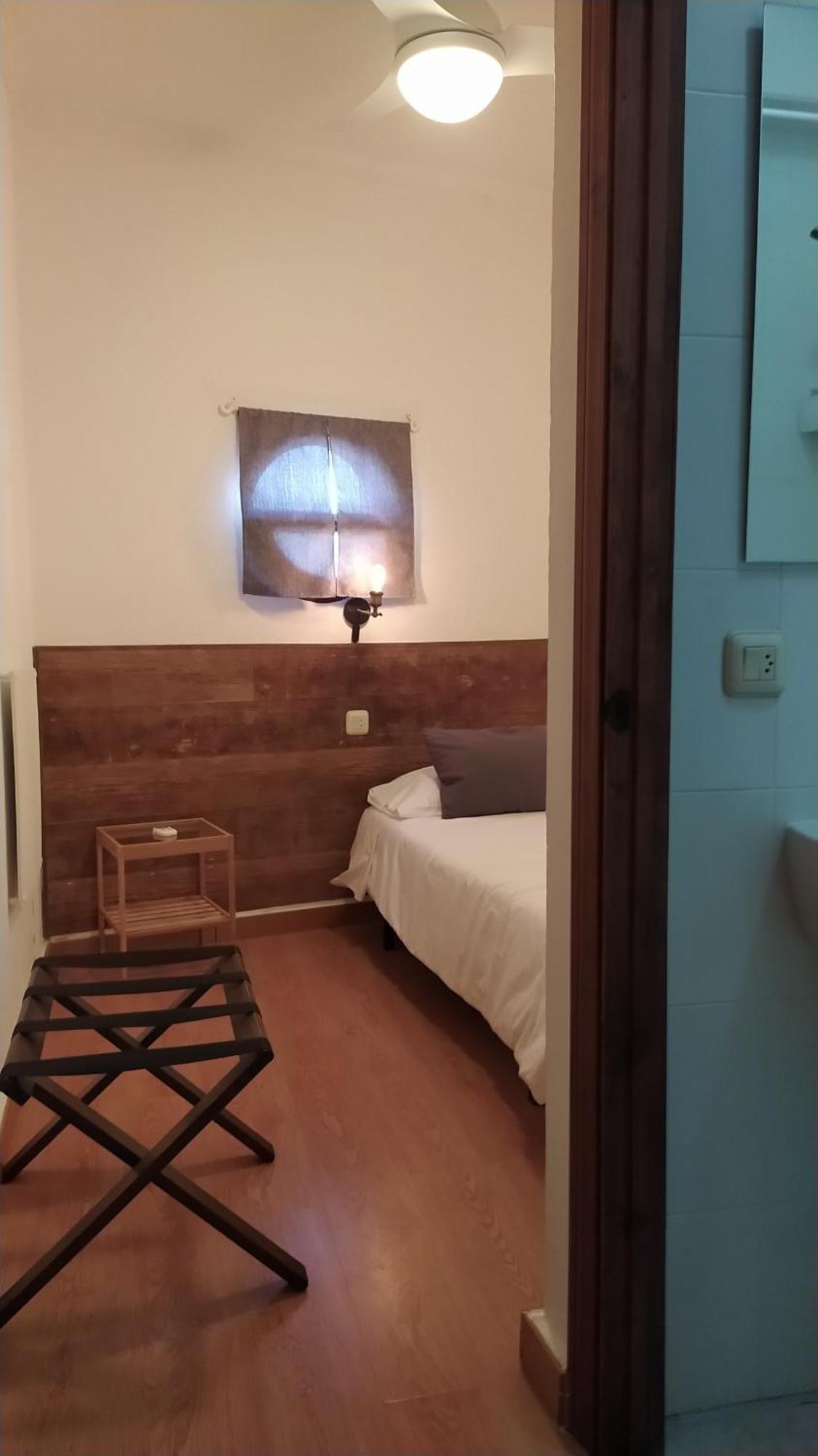 Hostal El Pinar 蒙地卡罗 外观 照片